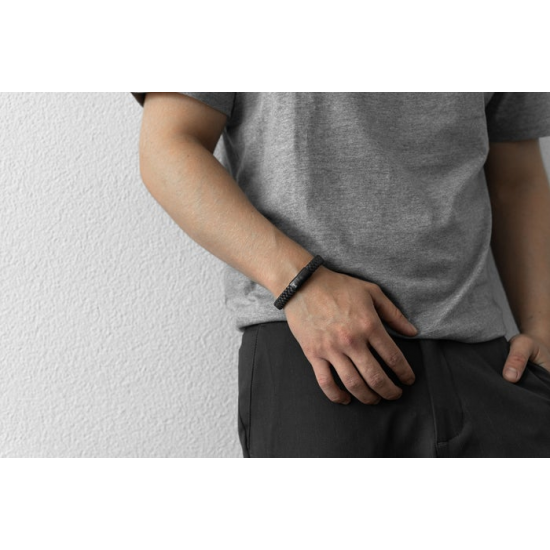 AZE Armband leer 21cm iron jack black on black - 61373